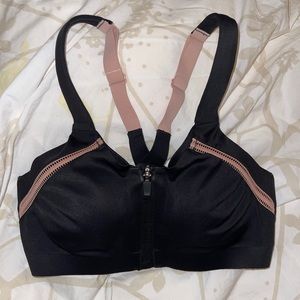 Victoria’s Secret Knockout Bra, size 32D